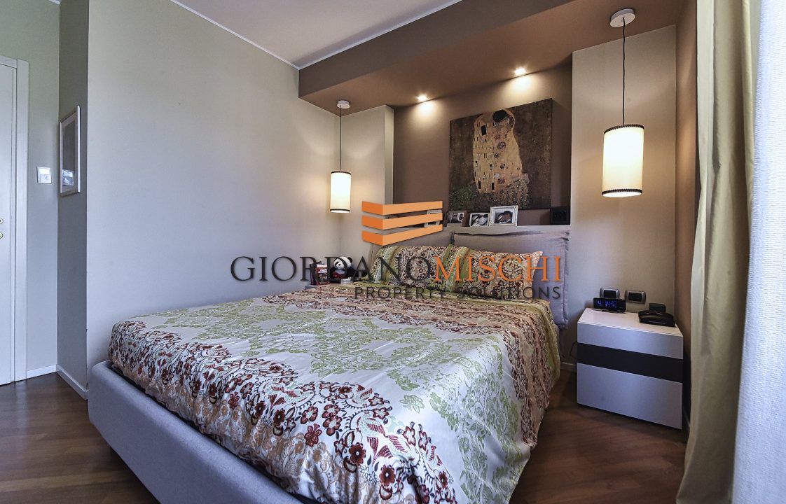 MGL_4437
