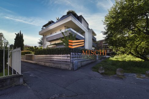 _MGL8394